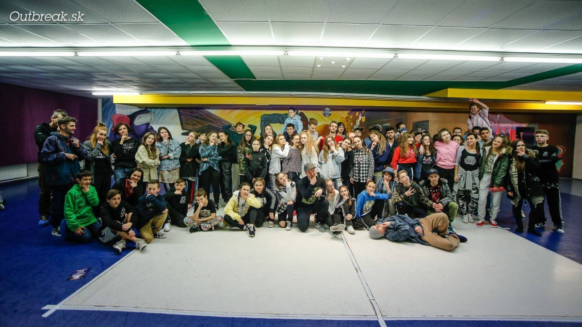 Dojdi sa rozmraziť 2018 poster