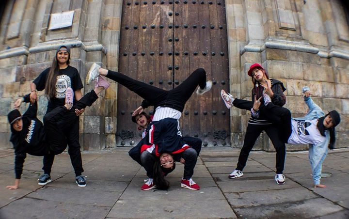 Aniversario TribuNewen un asalto por la paz 2017 poster